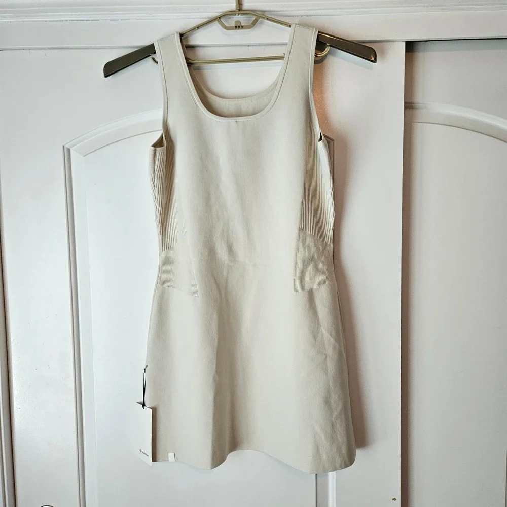 Lululemon Athletic Dress Tennis Athleisure Tight-Fit Knit Tank Bone White XL - Picture 2 of 11